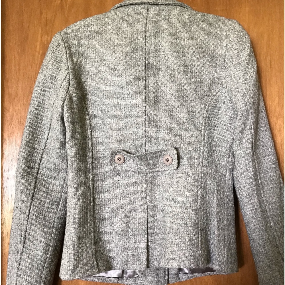 Coat/Jacket - Picture 3 of 3